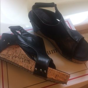 Pierre Dumas Giselle Black sandals.